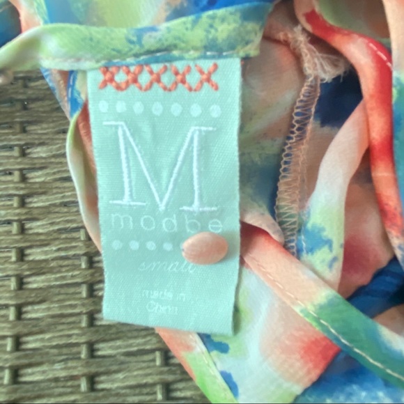 NWT Modbe & KLB sleeveless v-neck blouses - 2 set - Picture 6 of 8